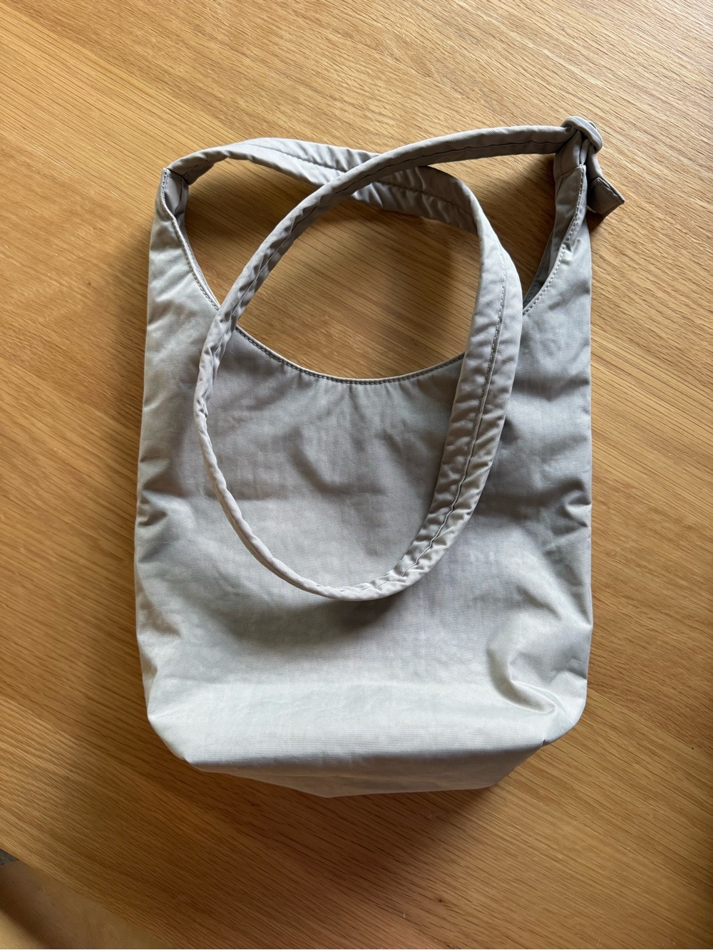 Baggu Small Nylon Sling Minimalist Light Gray Stone Women’s Shoulder Bag
